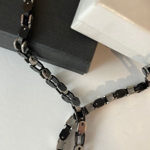 Beautiful quality and makes a one os a kind piece for the modern man